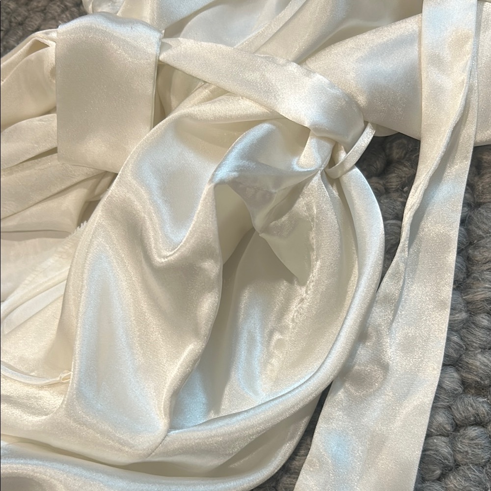 Oscar De La Renta Pink Label Cream Satin Robe One Size Fits All - Picture 8 of 13